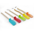 Wholesale fashionable custom kitchen spatula silicone spatula with bamboo handle
